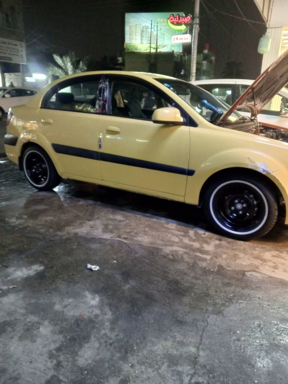 السلام عليكم
كيا ريو موديل 2009 وارد امريكي 
ضرر جاملغ امامي الأيمن مكينة وكير خير من الله 
تخم تاير جديد غرفة جديدة تحكم استيرن تبريد وتدفئة خير من الله مصفرة هيئة وغرامات رقم انبار عنواني بغداد الدورة شارع الطعمة السعر 65 وبيها مجال حك الجية 
‏‪***********‬‏
