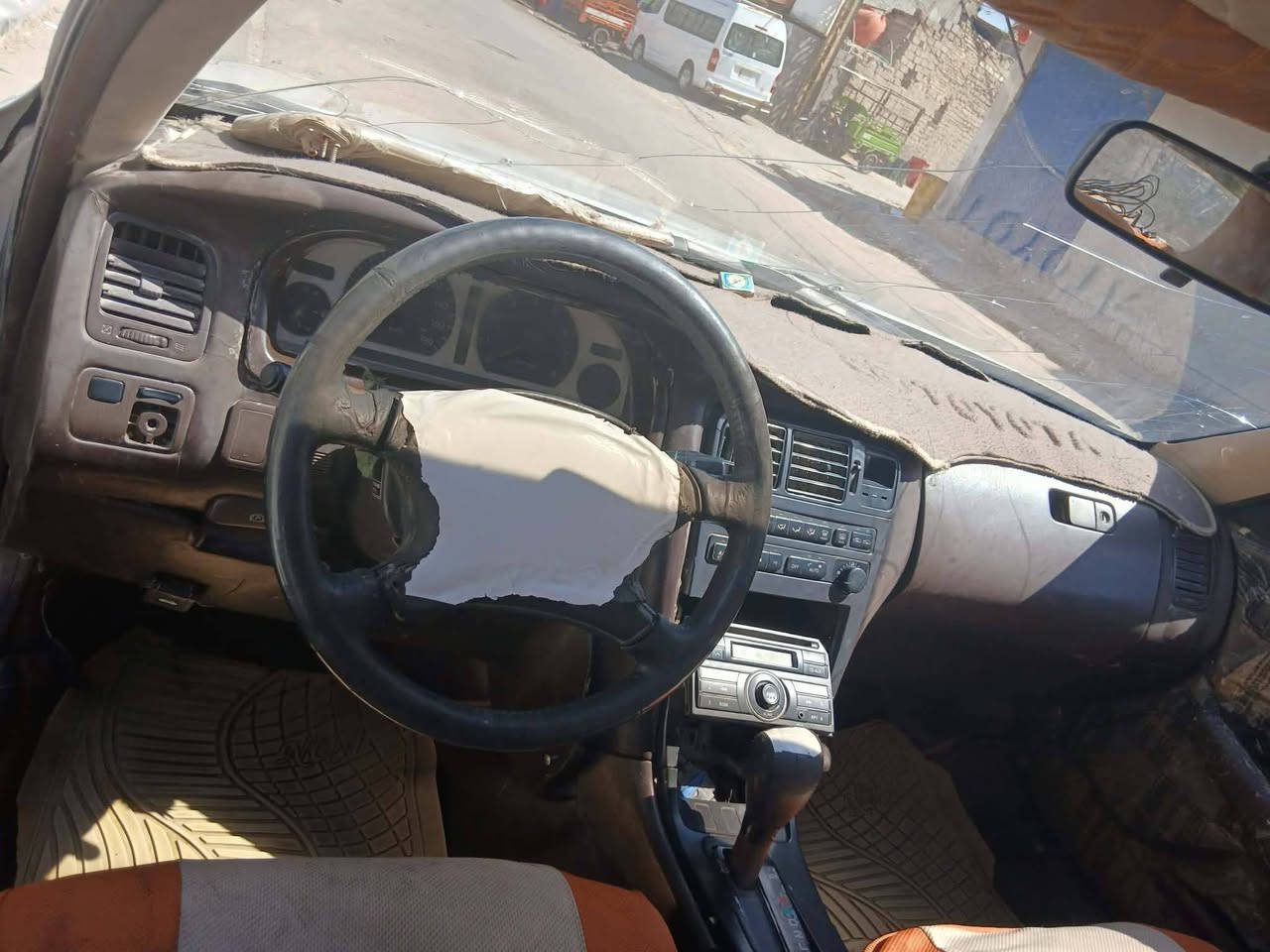 السلام عليكم
من رخصت ابو الكروب عندي سياره كرسته  نفخ لون لؤلؤي

للبيع أريده ٤٥ وبيه مجال لشراء

مضروبه ومصلحه  بجم مكاني البصره هذا رقمي 
***********
