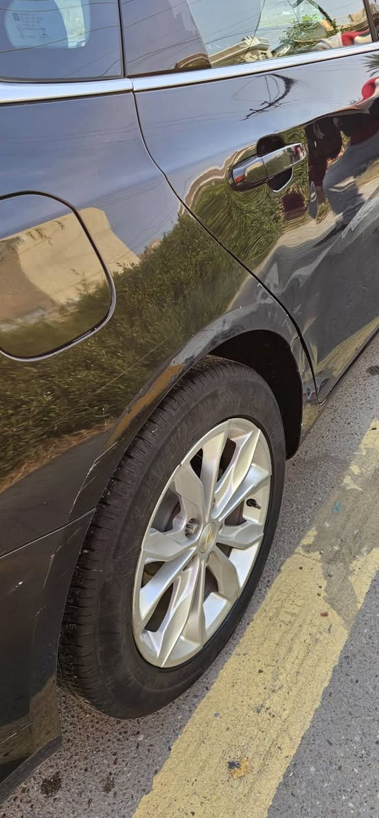 ماليبو ٢٠١٩ LT مواصفات معروفه ماشية ٨٥ ميل حادثه جاملغ  بصف السايق  صبغ بنيد وصندوك  سياره كير محرك مكفول  محتاجه تكحيل  صدر جديد مكان السياره بغداد نفق الشرطه  السعر ٩٥ بي مجال للطيبين التواصل على الرقم *********** وصورالسونار داخل بوست
