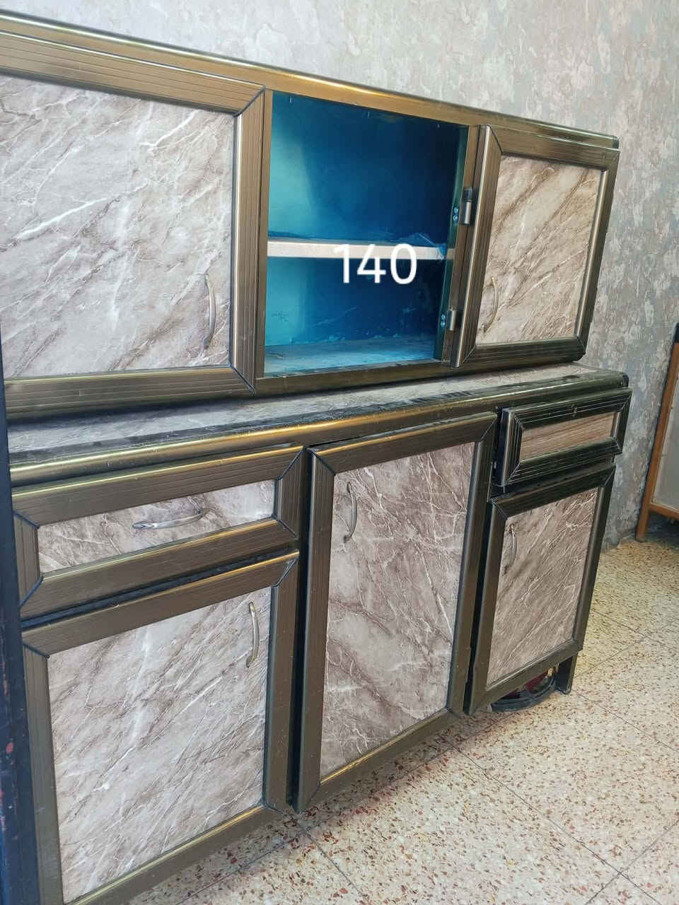 كاونترات كلمن وسعره مثل ماموضح بلصور نضيفات مابيهن كل ضرر اسعارهن بلصور يجي كامل ويجي بس سنكي  العنوان الدوره ابو تشير شارع الصيرفه متواجده خاص الشراي يدخلي خاص مكلفيني بلنشر


**إذا كنت صاحب هذا الإعلان وتريد حذفه لأي سبب، رجاءا أرسل رسالة إلى الدعم الفني**