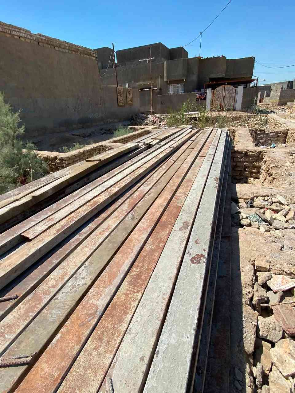 السلام عليكم 
قوالب صب للبيع 
الطول 6 امتار 
خمسه في عشره 
السمك مليم ونصف 
العدد 120 قطعه 
السعر للقطعه الواحده 
20 الف 

‭***********‬ للتواصل 
الرقم يتواجد بي واتساب

