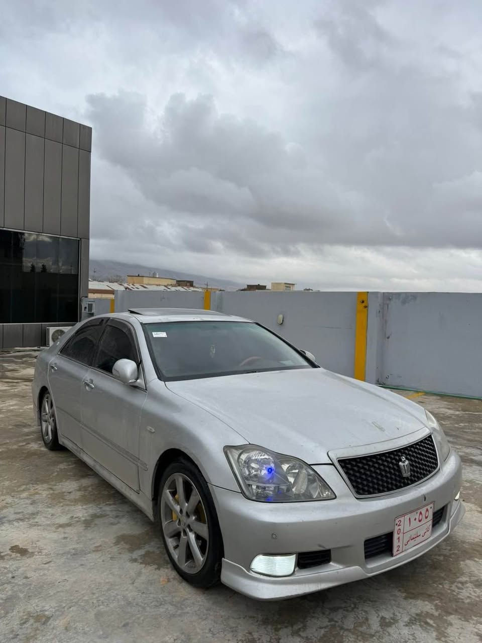 سەرەتا بەناوی خوودا 
Toyota crawn شاهینە 
۱۸٤ بڕاوە بڕاوە  
سەیارەکە سڵایدە ساج سورە ئاوێنە ئیشارەتە کامل سپۆڕتە چوار ویلو تاییەی دینگەی لۆکی لە ژێرە تابڵێی بە قوەتە بێ چاڵ بێ شوخت تەقەو ڕەقەی نییە کامل جایز کراوە یاک دوسەتوو پەنجا مەسرەفی نییە هەمووگیانی ئیش دەکات دەعمو لێدراوی نییە دەعامی بۆ دەعامی بەشەرت 
شوێن کۆیە 
٠۷٥٠۳۱۹۷٥۷۹ 
٠۷۷۳۱۷٤٥۳٤۲ كويسينجاك, أربيل
