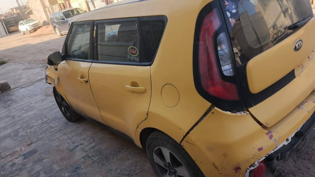 رجاءً أخوي إذا ما تفيدك السيارة اعبر المنشور، رحمةً لوالديك.
كيا صول 2017 للبيع
الموديل: 2017
المحرك: 1600 GTI
الممشى: 85 ألف كم فقط
الداخل: أسود وحليبي
ويل كب
نوع الاستخدام: أجرة
غرفة واسعة والسيارة خير من الله
أثر الحادث: جاملغ أمامي أيسر + بنيد + جاملغ خلفي أيمن
مكان السيارة: بغداد - قرب علوة الشريد
الرقم الأمامي مفقود أثناء الحادث، وصاحب السيارة الأصلي موجود بالدورة ومن الأقارب، وأي وقت تحتاجه يكون حاضر.
السعر: 50 ورقة
للتواصل: ***********

