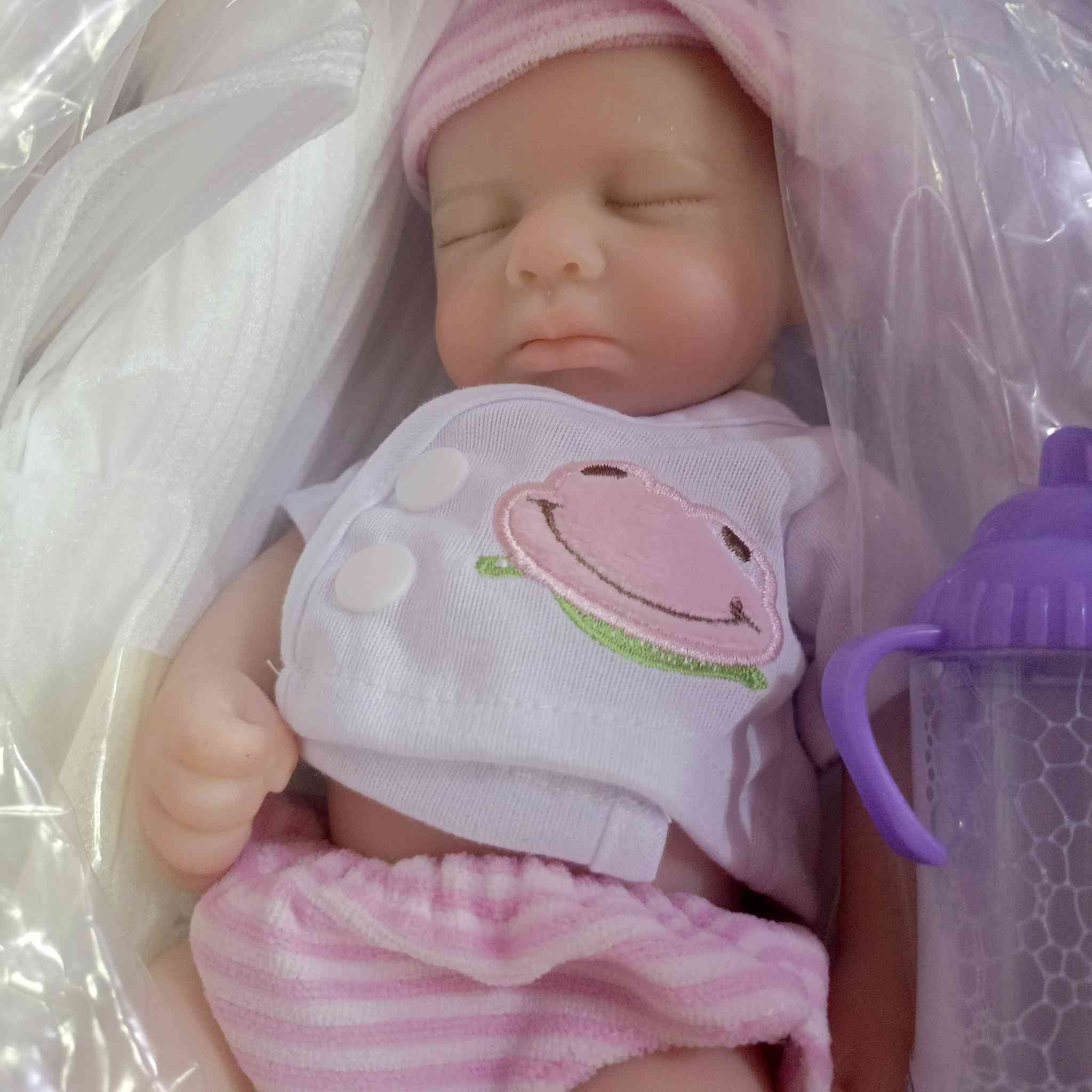 لعابه جلاتين طولهه شبر وست اصبع


**إذا كنت صاحب هذا الإعلان وتريد حذفه لأي سبب، رجاءا أرسل رسالة إلى الدعم الفني**