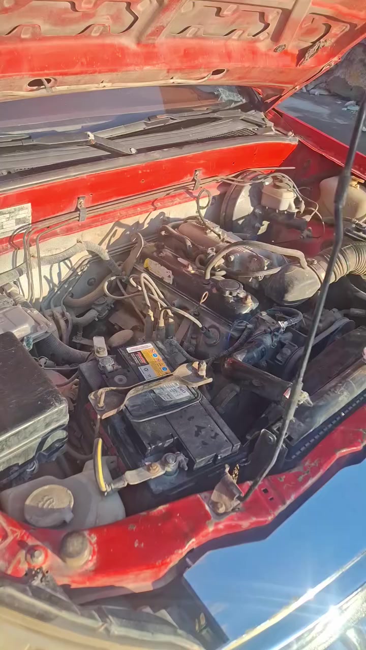 السلام عليكم من رخصه الادمن  فاتورة ٢٠١٣ سياره جديده  ونضيفه مكينه وكير جديده صبغ  ما بيه  رقم بابل  السعر ٣٥ العنوان بابل الإسكندرية رقم الهاتف *********** ***********
