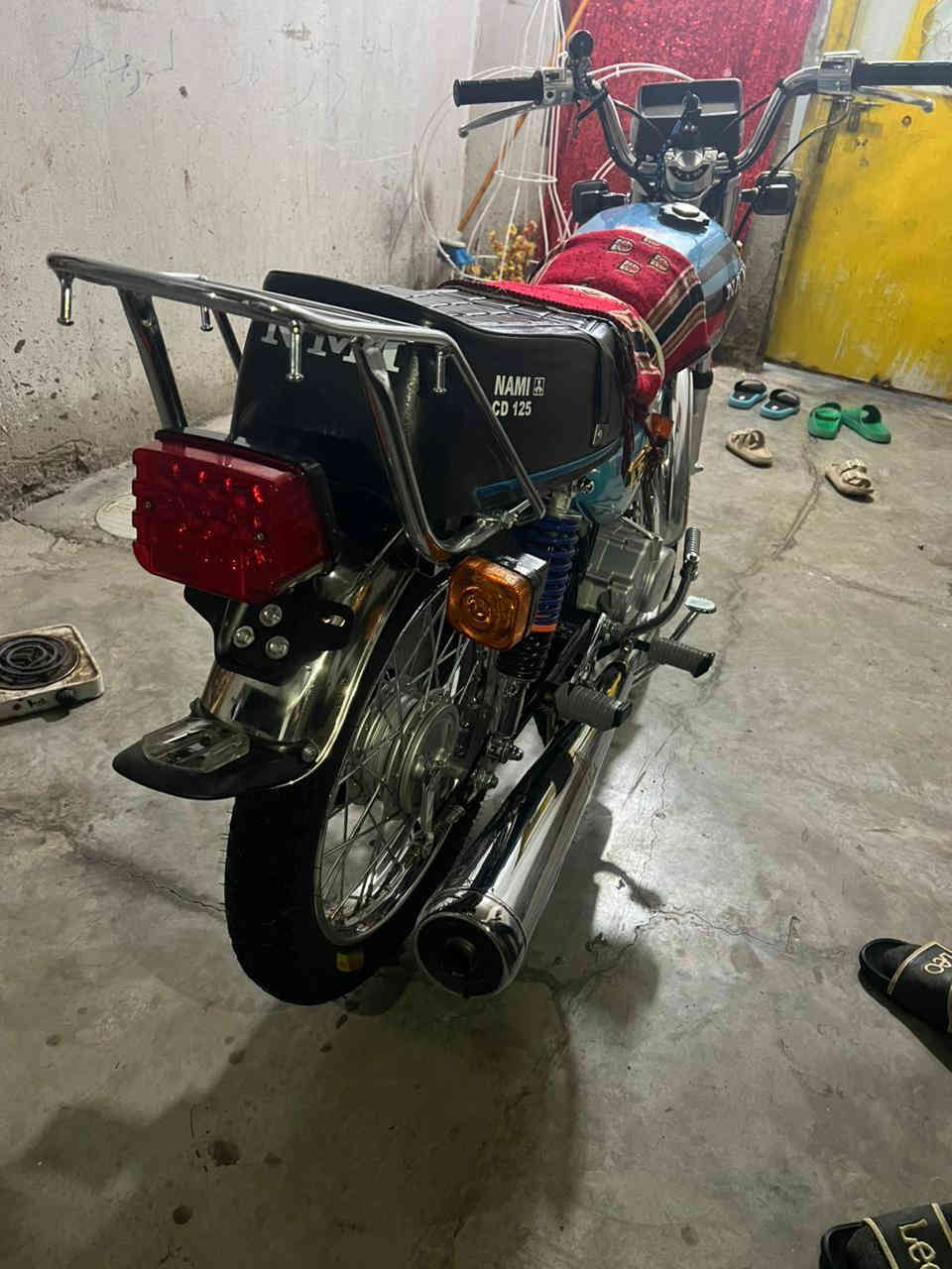 سلام عليكم دراجة نامه امتياز باب اول موديل 2027صار سبوع من مشتريهة وبعدهي ماساحكة الله شاهد وراق كامله مكاني الحفريه قرب تاج الدين  واسط ولدراجة خير من الله نضافه فول ولسعر 950وبيهة.مجال.قليل***********ولولد ميعرف يقره بس اتصاله ولشراي بي خير ودلل ولمو شراي لايتعبني فدوة لعيونكم 👋
