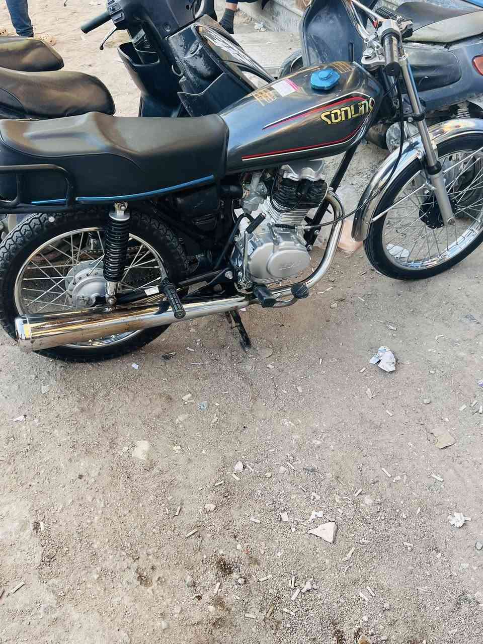 نامة للبيع اوراق سكنر 6 ورقات دراجة مبدل بية كور مال برفاز تشك الكاع سعره مناسب 550 بس مكاني ناصرية حي التضحية


**إذا كنت صاحب هذا الإعلان وتريد حذفه لأي سبب، رجاءا أرسل رسالة إلى الدعم الفني**