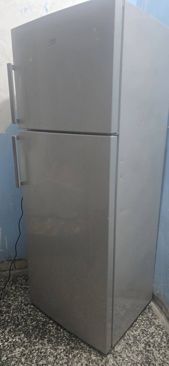 تخم تسكام 550وثلاجه الحجم الكبير مداخله تصليح 325 وبردات 15وبيهن مجال للشرايه مكانهن  المحمودية حي العسكري


**إذا كنت صاحب هذا الإعلان وتريد حذفه لأي سبب، رجاءا أرسل رسالة إلى الدعم الفني**