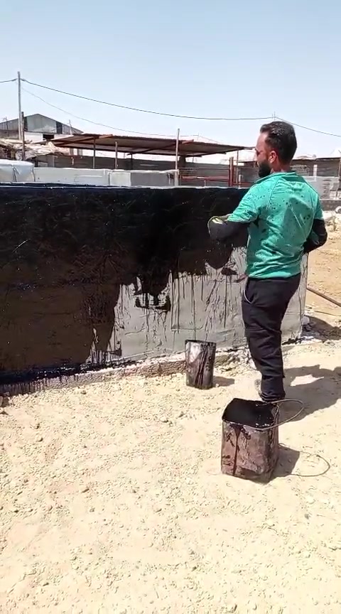ياربي لك الحمد كما ينبغي لجلال وجهك وعظيم سلطانك 
عملي في قضاء هيت منطقة (بنان) تم تقيير الحوض ماده القير (جبهه وجير هيت)بالكامل داخل وخارج 
#تفاصيل العمل تم تقيير الحوض ماده القير 3 قوط 
#مستعدين لتقيير الأسطح والمباني الحكومية وتقيير احواض الماء من الرطوبه 
#مستعدين لتزفيت القطع الأراضي والرباطات والجدران والارضيات من الرطوبه الارضه 
#وعمل ماستك السطوح 
#وتطبيك الاشتايكر 
#وعمل ماده الايزوكام الدرجه الاولى عازل حراري 
#وعمل الماده البيضاء بكافه انواعها شبكه او بدون شبكه عازل حراري 

#رقم الهاتف           ***********   ابو آدم المحمدي
