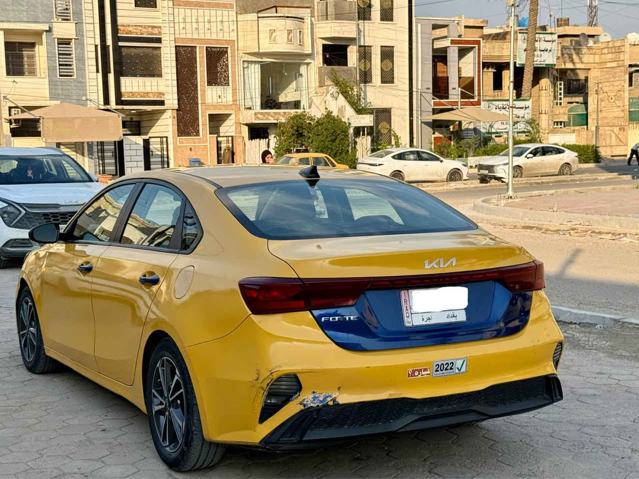 فورتي 2022
وارد امريكي حادث جاملغ وبنيد فقط بنيد 

مكينه 2000دوش 
كير ATالمرغوب
مكينه كير مكفولات 
منضومه غاز بيهة

شاشه كامره 
‎تبريد ثلج
تخم تاير 
صدر جديد 
رقم بغداد مشروع وطني سنويه2029 تحويل ثاني يوم
السياره جديده بمعنى الكلمه ومابيهة اي نقص
معروضه137 وبيهة مجال حق الجيه
عنوان بغداد شارع فلسطين 
*********** بغداد, العراق
