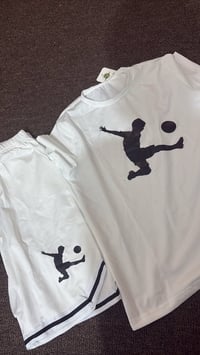 بات بات • شلعه ٥٠ تراك • ملابس