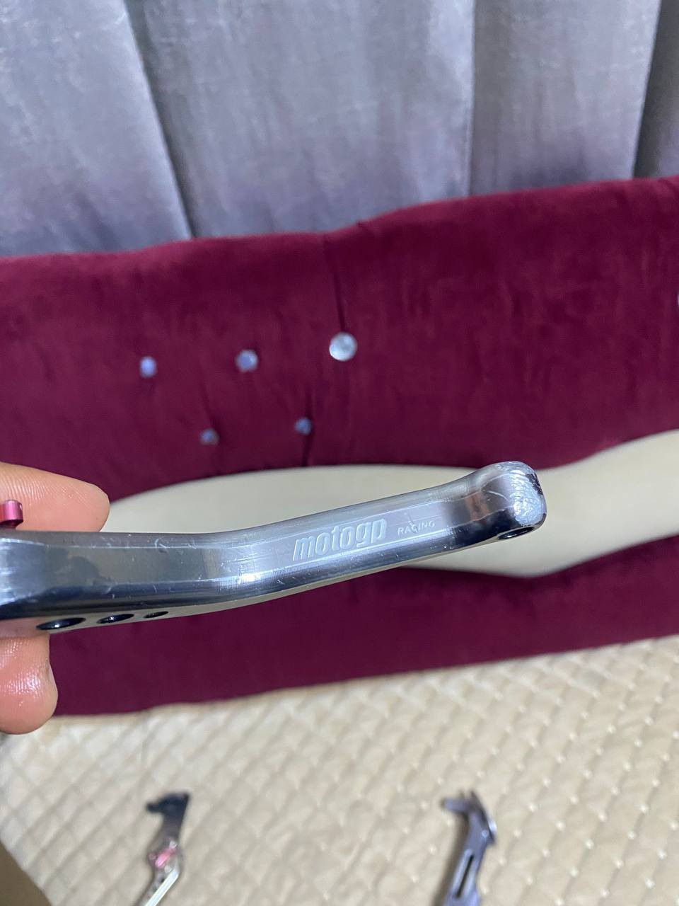 ستان بوش يدات مختلفه لونين
*********** واتساب
