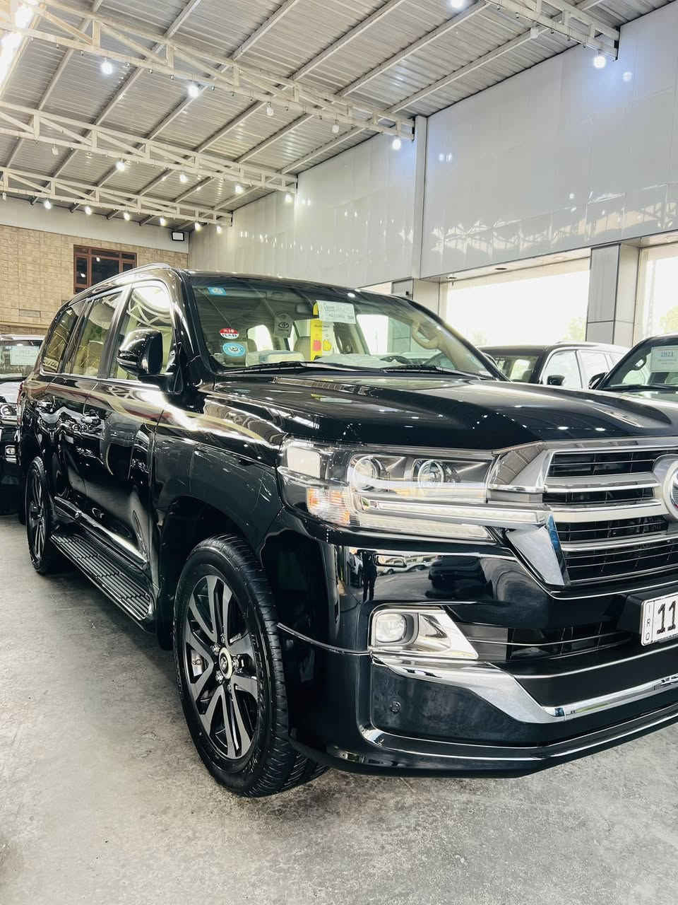 السلام عليكم

لاندكروز GX-R 

( بريم ) 

موديل :2019 

ماشية : 66km 

المواصفات 

فتحة 

بصمه 

تشغيل عن بعد 

كشنات كهرباء 

داخل بيجي 

تحكم ستيرن 

صاجات 

 3 قطع تبريد 

 7 راكب 

حساسات 

لايت زنون 

بلوجكتور 

زراك لايت 

لد امامي 

هوك سحب 

فور ويل 4x4

مكينة 6 سلندر 

 4000

مري شفط كهرباء 

اشاير بالمري 

دوسات 

ويل كب كروم 

نيكلات 

(رقم  بغداد الجديد ) 

ملاحظة: السياره مكفوله ماعدا نكره مسحوبه بل جهاز . 

السيارة جاهزة من كلشي بدون اي نقص . 

العنوان : بغداد 
الاستفسار : *********** ميثم
