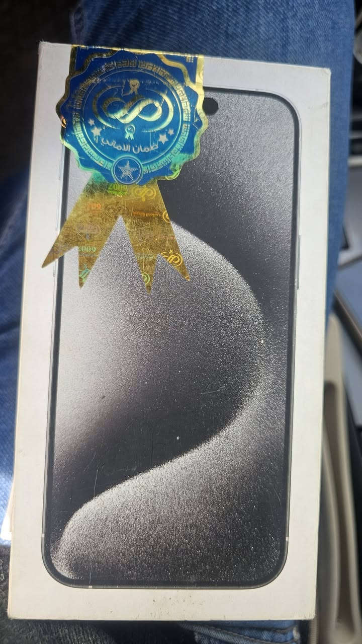 ١٥ برو ماكس ٢٥٦ دبل سيم كارت
ابيض بطاريه ٩٠ نضافه ٩٨% جديد بمعنى الكلمه 
كربلاء الحر *********** 
السعر ١٢٠٠
