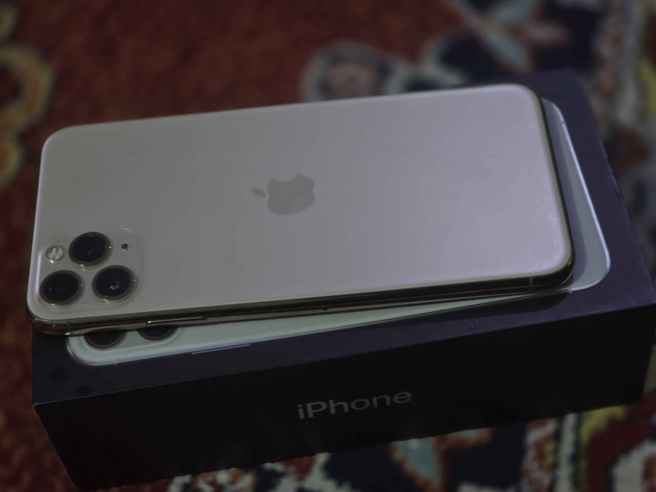 11pro max 
لون ذهبي 
ذاكره 64 مبدل بطاريه ولسماعه لفوك متشتغل 
نموذج M نضافه جهاز 80
رقمي ***********
عنوان بغداد البنوك السعر 275 بغداد, العراق
