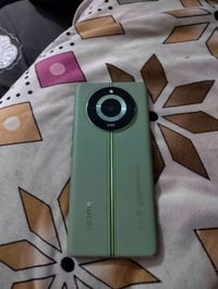 ريلمي ١١ برو بلص • ٥١٢ • نظيف ١٠٠٪