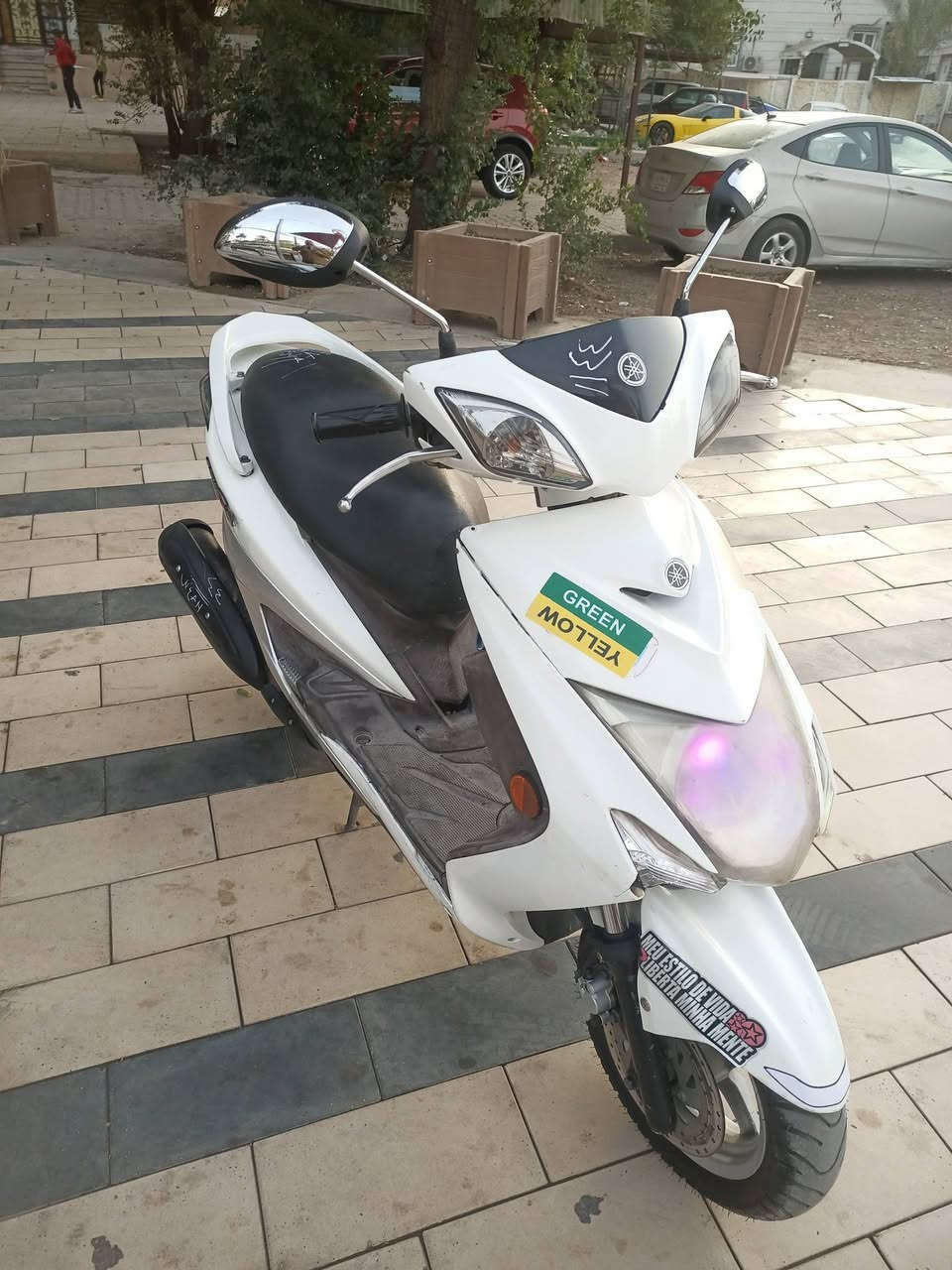 دراجه سكنس لد فحل نوزل خطين قبق نفخ ياباني جديده مال رمبه دراجه  ام الطلاعات بلاديه مكينه ناعمه شلعه معدل ربع نكره كهربائياتها كلها شغاله كفرات اصليه دراجه جديده اي نقص مابيها مكفوله السعر مليون و 250 العنوان بغداد الكرخ الاتصال على الرقم***********
