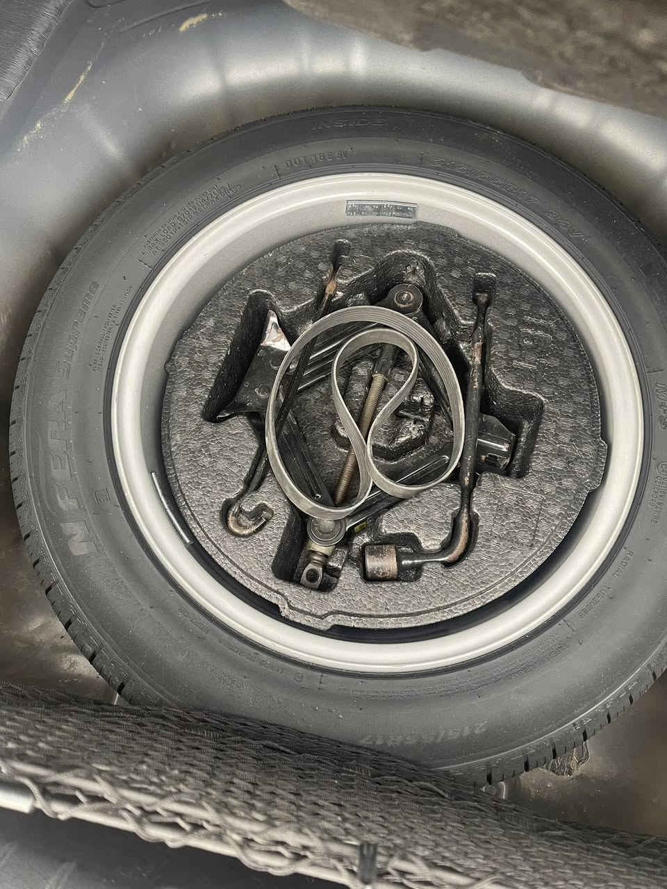 سوناتا موديل 2016 مواصفات سبورت محرك 2400 GDI وارد امريكا السنوية بسمي رقم بغداد السعر 130 وبيها مجال للتواصل ***********
