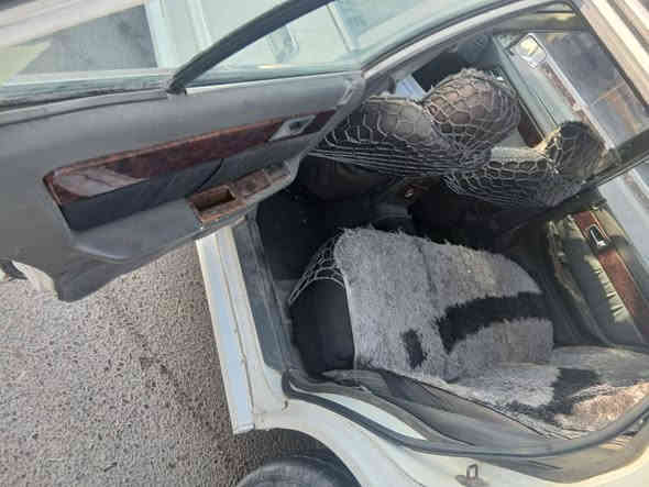 بونتيشا رقم انبار انكليزي سنويه 2029تحويل بشرط محرك وكير ونجي كهربائيات كلها شغاله تبريد بي ليك منضومه كامله صدر امامي خلفي سياره حلوه سعرهه25وبي مجال ***********
