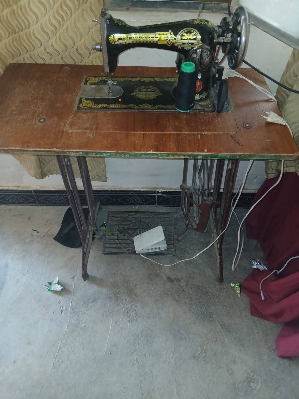 غراظ للبيع كلشي بسعر


**إذا كنت صاحب هذا الإعلان وتريد حذفه لأي سبب، رجاءا أرسل رسالة إلى الدعم الفني**
