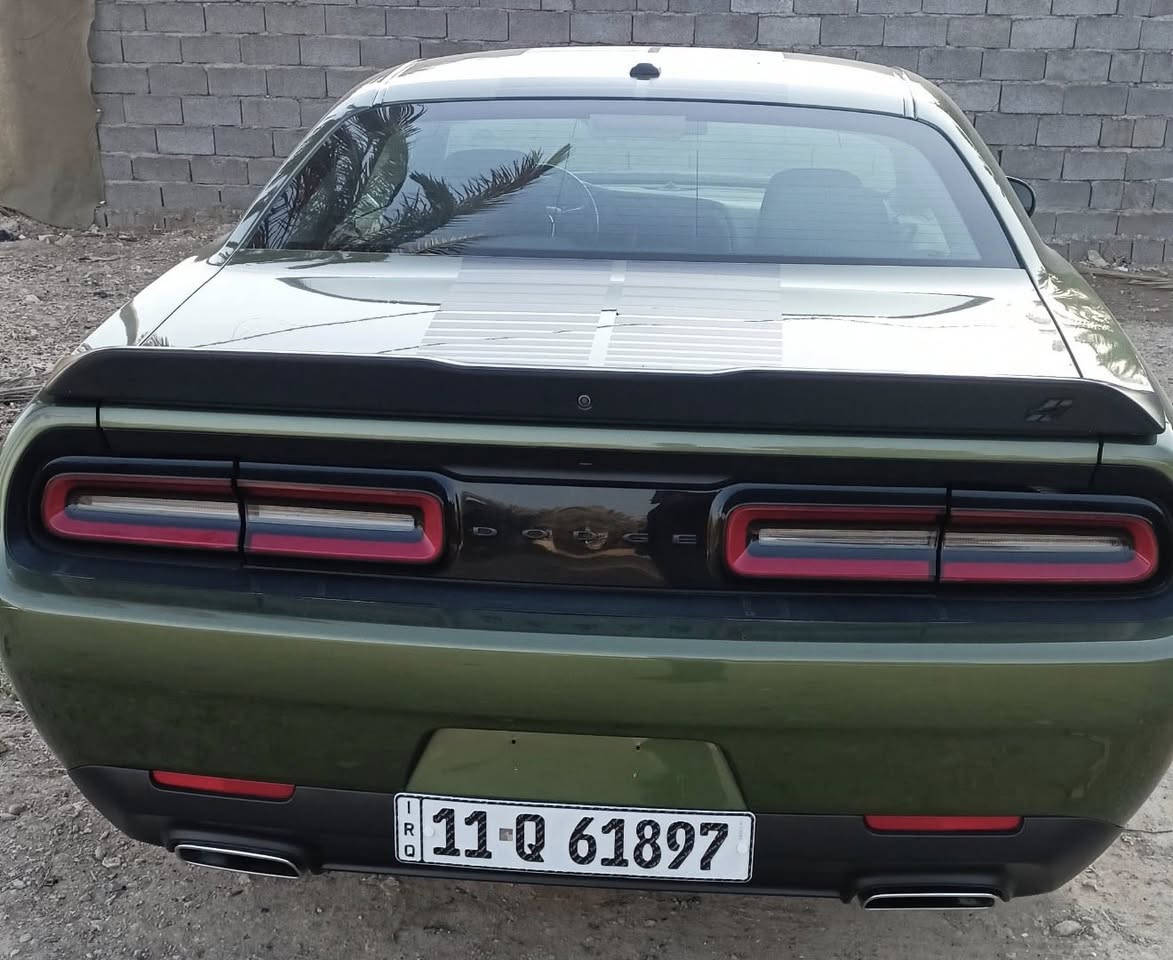 السلام عليكم
جالنجر 2022 sxt 

ماشيه 40 الف ميل   رقم بغداد

حادثهة جاملغ امامي مبدل ومصبوغ 

وباب مبدله بلاديه بدون دواخل. بدون ارباك

مكان السيارة بغداد زعفرانية سعر 220 ورقة 
***********
