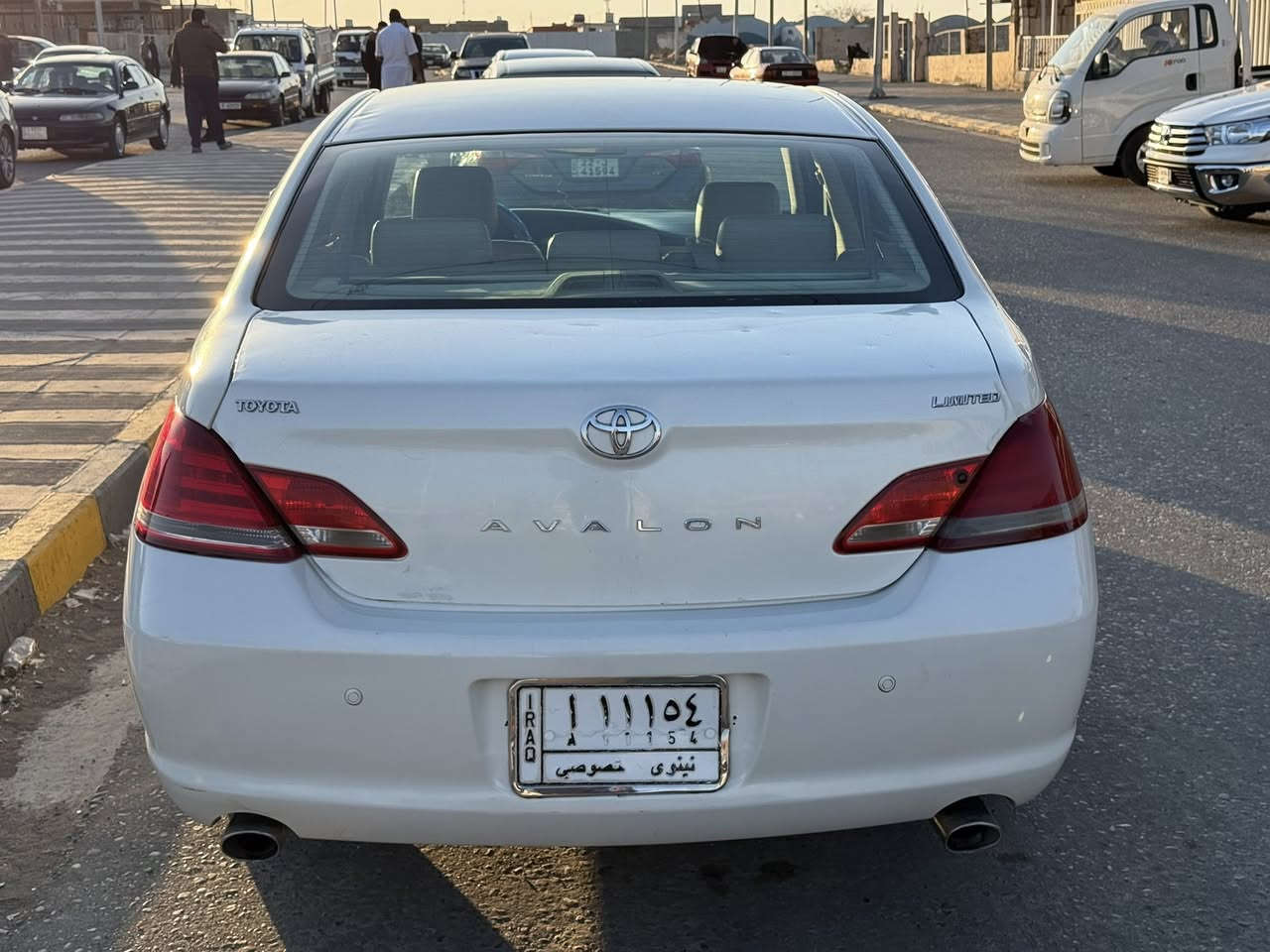 السلام عليكم…
للبيع افلون موديل 2007 لمتد 6 بصمات فول  1/1 مواصفات لون ابيض السيارة وارد خليجي … رقم نينوى مشروع وطني سنوية للـ 28 باسمي شرط التحويل

- محرك V6 سلندر بحجم 3.5 مكفول من تنقيص وتبخير وناعم كلش مابي عيب 

- تبريد ثلج . 
- المقاعد الامامية كهربائية و تدفئة و تبريد بالكشنات الامامية  وخزن وضعيات كشن السائق ومعروفة مواصفات المتد

چاملغات الخلفيات مصبوغة و بارد بالجاملغ الامامي جهة السكن وبنيد مبدل بلادي

 السعر : 120$ وبيها مجال 

 *********** متوفر واتساب واتصال 
مكان السيارة : صلاح الدين / بيجي
