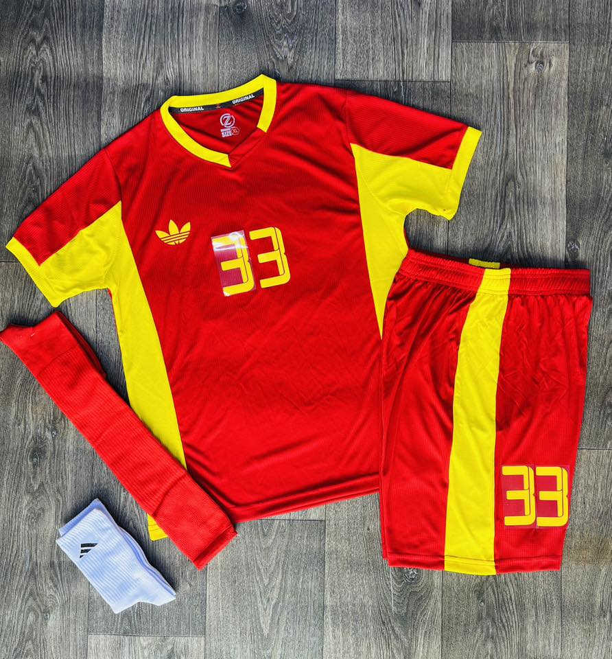 دمتم بخير احبتي 
جبتلكم ليوم عرض يخبل يخص الحراس 🧤👌
ادريس تايلندي مطبوع + شورت + جاروب طويل + جاروب نص 

العنوان بغداد المعامل العماري مقابيل ملعب الكناري 

توصيل جميع محافضات العراق 
***********
