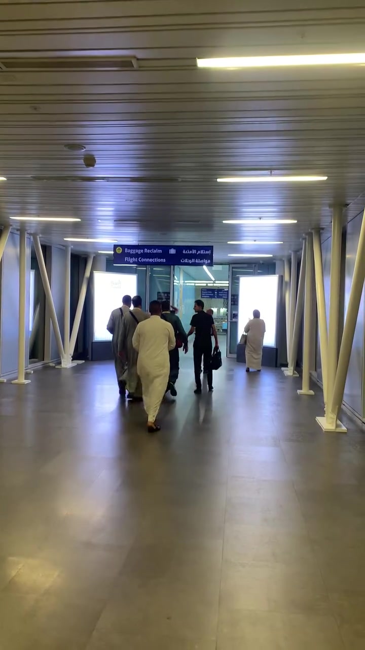 انطلقة اليوم حملة حمزة الهذال الى الديار المقدسه 

الحمله القادمه بداية الشهر السابع براً وجواً 

واتساب فقط ***********

