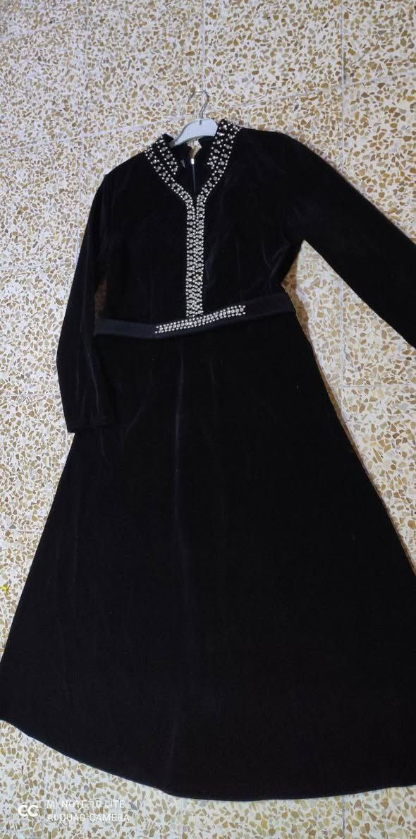 جديد ماملبوس قياس يلبس 46الى44


**إذا كنت صاحب هذا الإعلان وتريد حذفه لأي سبب، رجاءا أرسل رسالة إلى الدعم الفني**