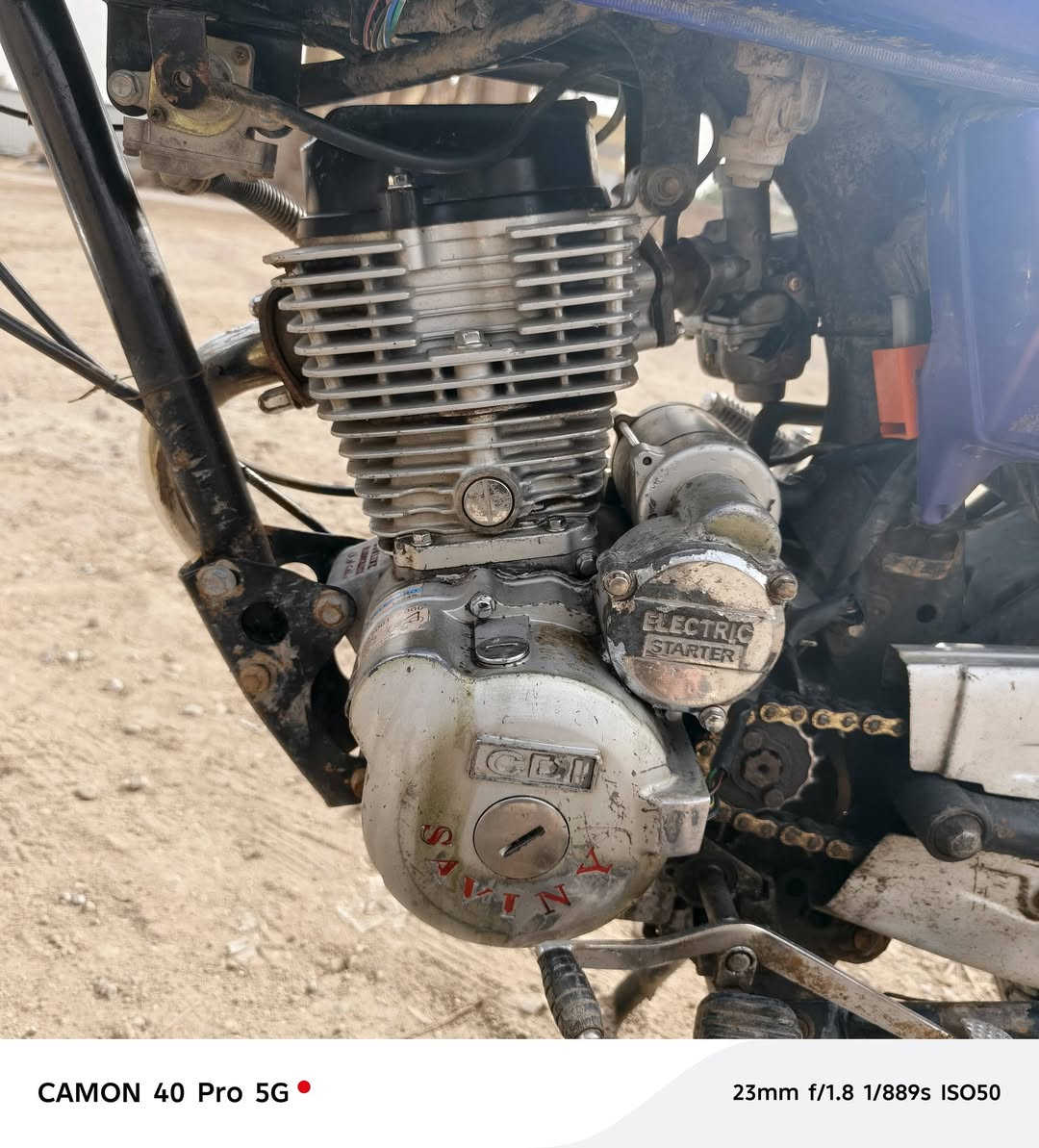 السلام عليكم موديل 21 أوراق  بيها بستم فقط سعر 300 مكاني حله متواجد عل خاص


**إذا كنت صاحب هذا الإعلان وتريد حذفه لأي سبب، رجاءا أرسل رسالة إلى الدعم الفني**