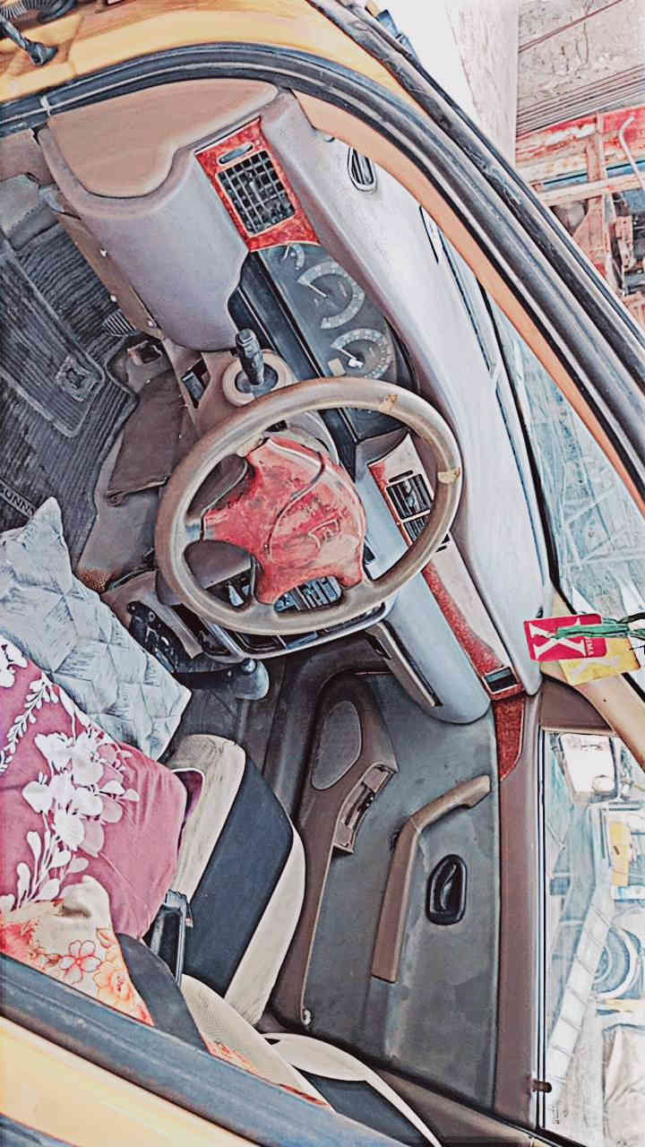 سلام عليكم للبيع سمند 2011 راعيه مسافر كفلك سرقه وعشاير كير ومكينه كورلا اوتماتيك  بس كير بي مشكله بل نمر بس تمشي سياره  مكان المدينه الصدر قطاع 48 السعر 18 وبيه مجال ***********
