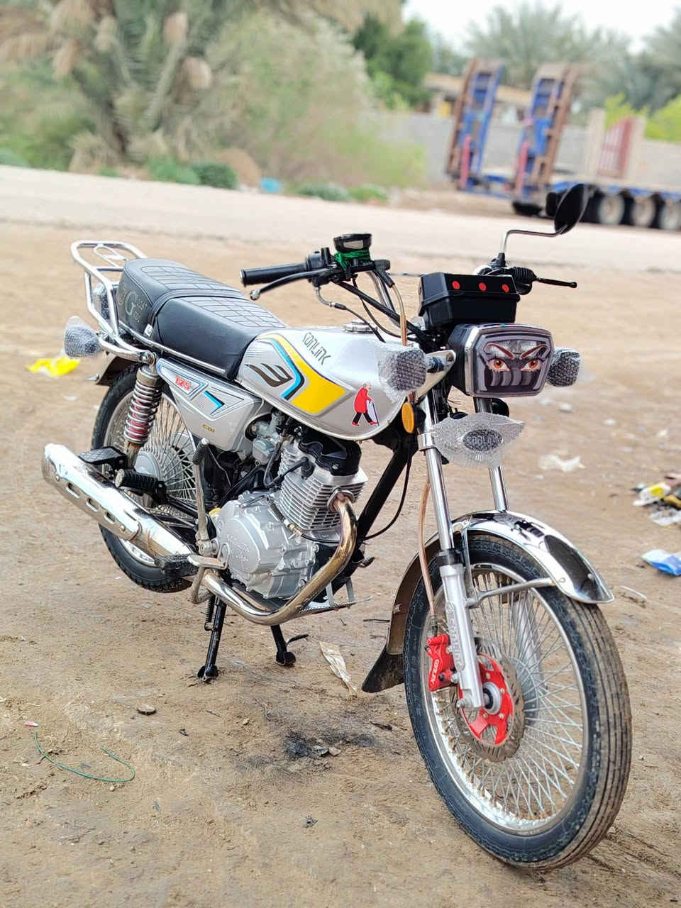 سلام عليكم للبيع تايكر سونك موديل٢٤شكل الجديد كفاله من أوراق سكنر كلشي مابيه نقص برغي السعر ٦٥٠بيه مجال مكاني بابل الحمزه الغربي قرب معمل السكر لاتصال ***********
