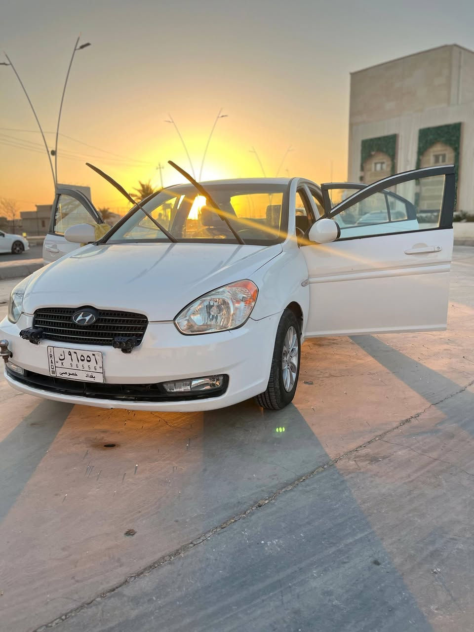 اكسنت 2010 خليجي فول فتحه مصبوغه عام اثر جرد بيه طخه بل جاملغ خلفي بدون دواخل تبديل بنيد  فقط معروضه سياره 70ورقه بيه مجال  مكان سياره فلوجه حي جولان قرب سوق العصري رقم هاتف *********** بس على خط متواجد
