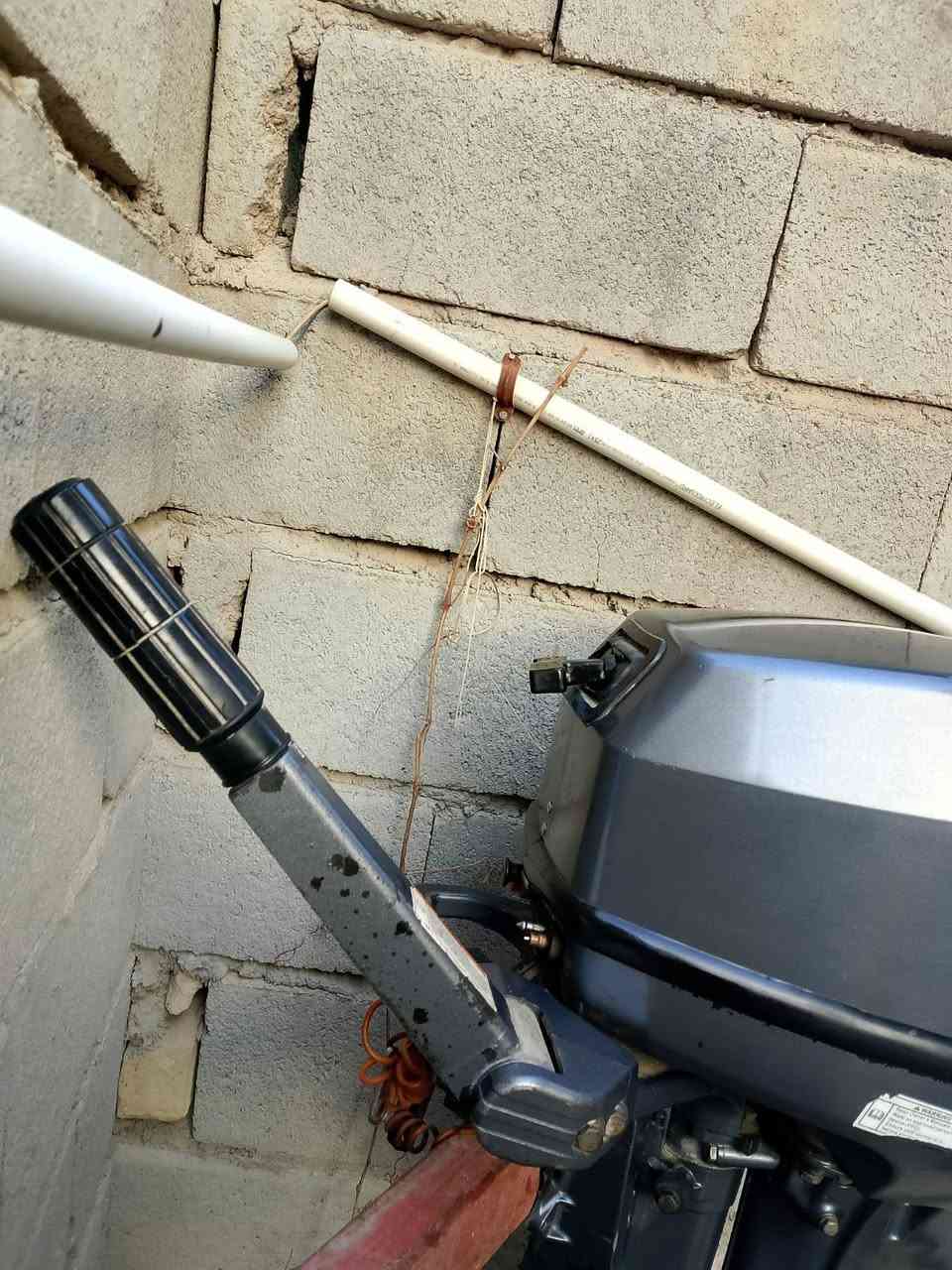 السلام عليكم مكينه ١٥ ياماها صيني مفتوح المحرك توه مجفت كله جديد جاهزه شغل واطلع البصره ابي الخصيب جيكور هاتف صاحب المكينه ***********
