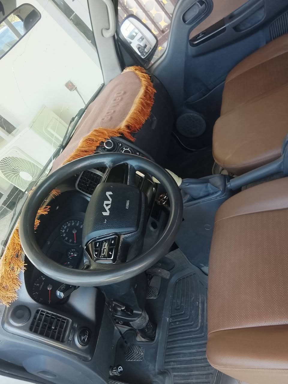 السلام عليكم للبيع كيا عموشا 2023 رقم بغداد دولي بسمي تحويل ثاني يوم السياره مكفوله عدا طخه بل صفاحيه موضحه بل صوره ماشيه 87 تبريد ثلج محرك جديد كير جديد تخم تاير السعر 146 وبيه مجال حك الجيه مكان اليوسفيه صدر اليوسفيه هاتف ***********. ***********
