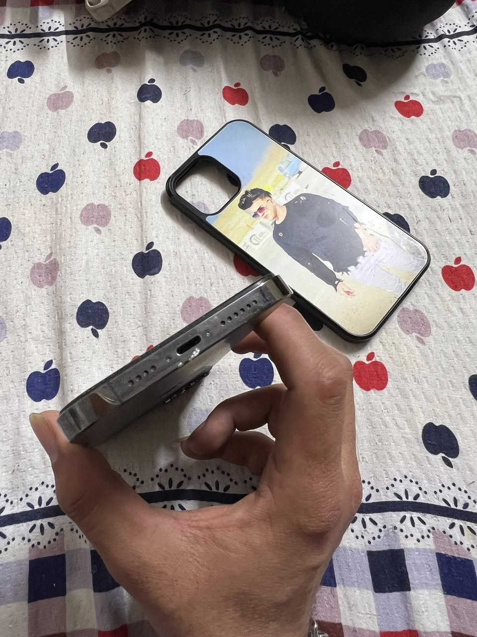 ٲلــ͜ـسَــُ̲ـٰلٲمَ عـ̲ۛــليـ̲ۛـڪَمَ  ٍ💌☻ ̯🏌️‍♂️ ͡ / عيني آيفون ١٢ برو ماكس مبدل شاشه نوعيه كلش زينه وفيس إيدي واكف بلتحديث بطاريه ٨٢ للبيع سعر ٣٥٠ مكاني بغداد الشعله للتواصل ***********
