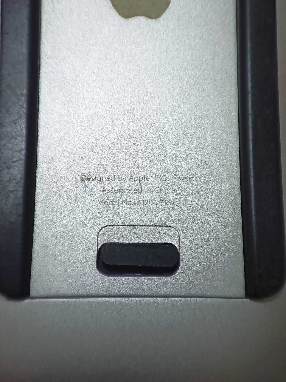 Apple mouse
ماوس ابل اصلي  مستعمل بحالة جيدة مثلما موضح بالصور
% شغال 100

السعر 55


**إذا كنت صاحب هذا الإعلان وتريد حذفه لأي سبب، رجاءا أرسل رسالة إلى الدعم الفني**