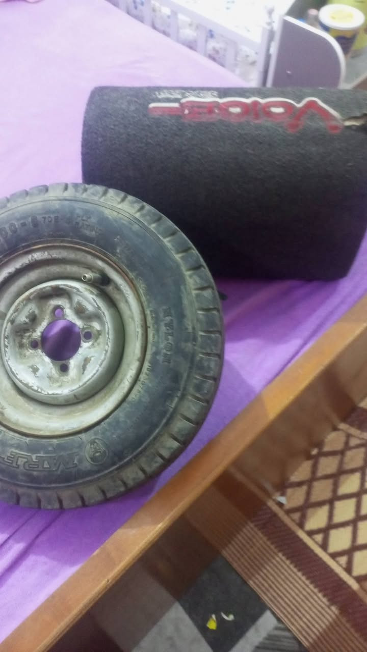 سلام عليكم مضخم وسبير البيع بس التاير تعبان ويل جديد ومضخم شغال عنوان كربلاء قرب مستشفى الكفيل 

‏‪***********‬‏
