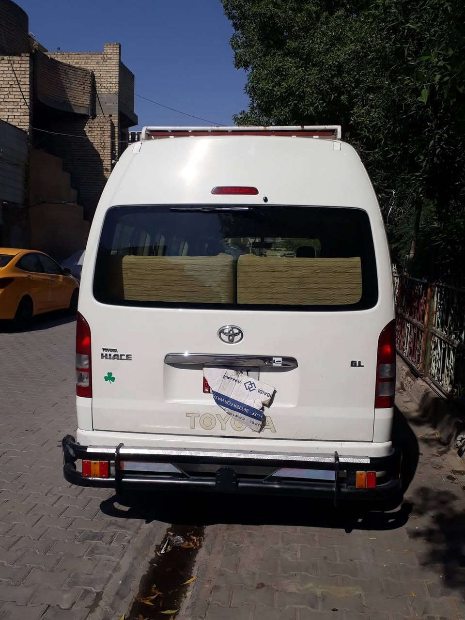سيارةللبيع موديل ٢٠١٢ رقم الهاتف ***********
