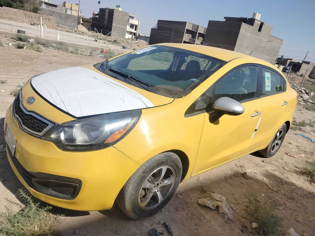 كيا ريو 2013 امريكي حادث جاملغ فقط بدون دواخل السياره جاهزه تبريد محرك كير تمام السعر 65 مكانها بغداد للاستفسار ***********
