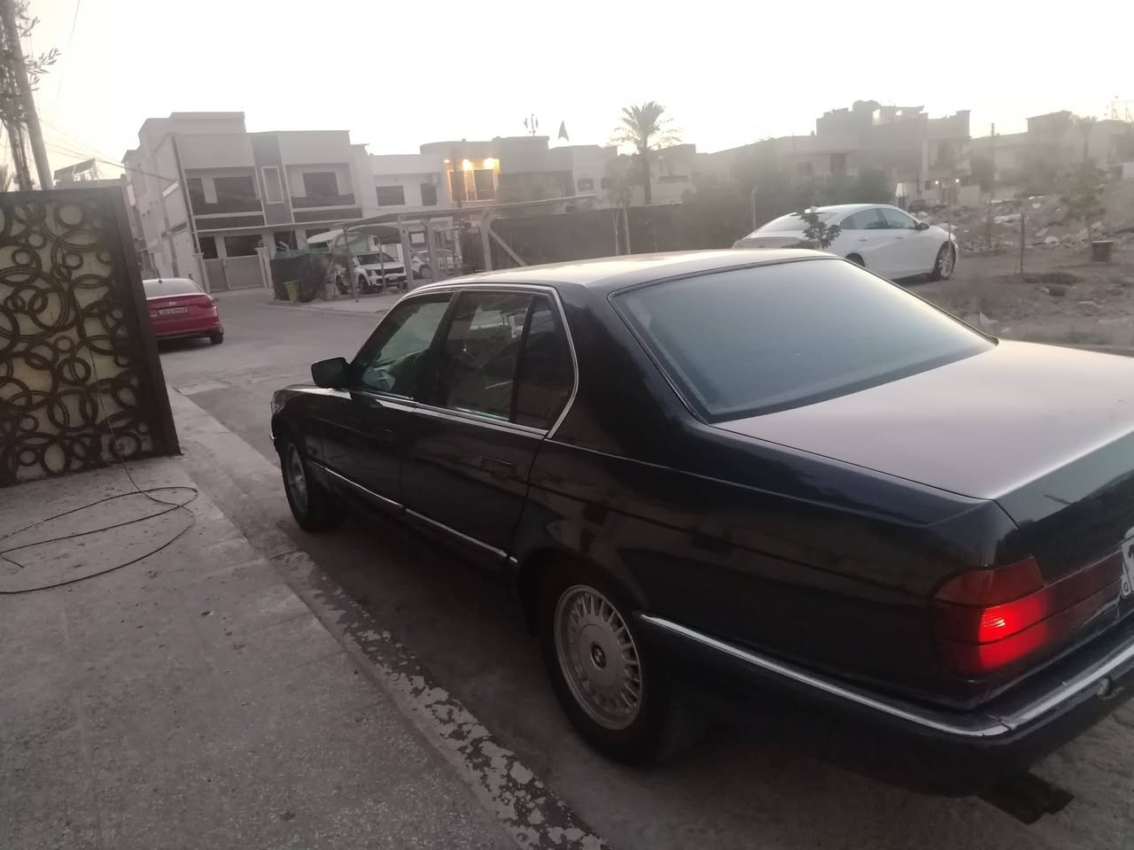 السلام عليكم ٧٣٥ اوتو
*********** مكاني بغداد حي الجهاد
السعر ٤٣ وبيهة مجال
تفاصيل اكثر اتصل ماكو خاص
