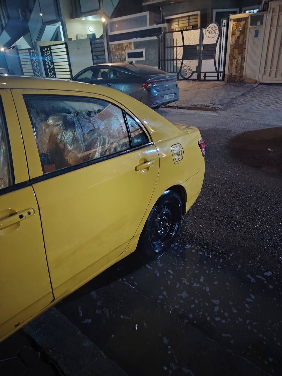 بي وإيدي فول مواصفات معروفه كير مكينه تخبل مكفولة من الحادث القوي سياره ربع مذب عليه كامله صدر خلفي أمامي السعر 45  بيه مجال قليل رقم ***********
