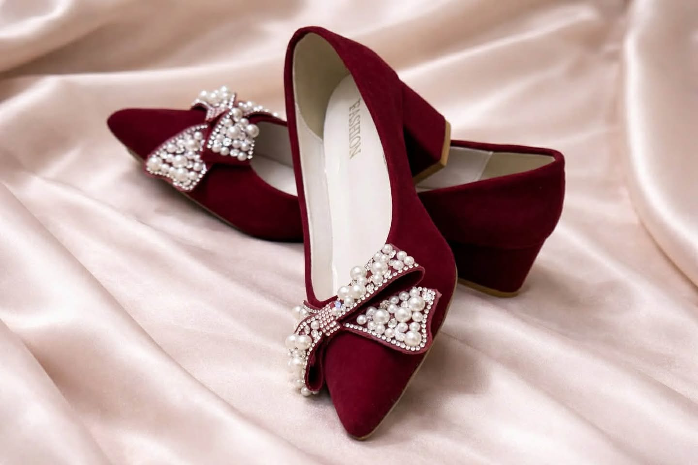 سعر القطعة 18الف مع التوصيل


**إذا كنت صاحب هذا الإعلان وتريد حذفه لأي سبب، رجاءا أرسل رسالة إلى الدعم الفني**