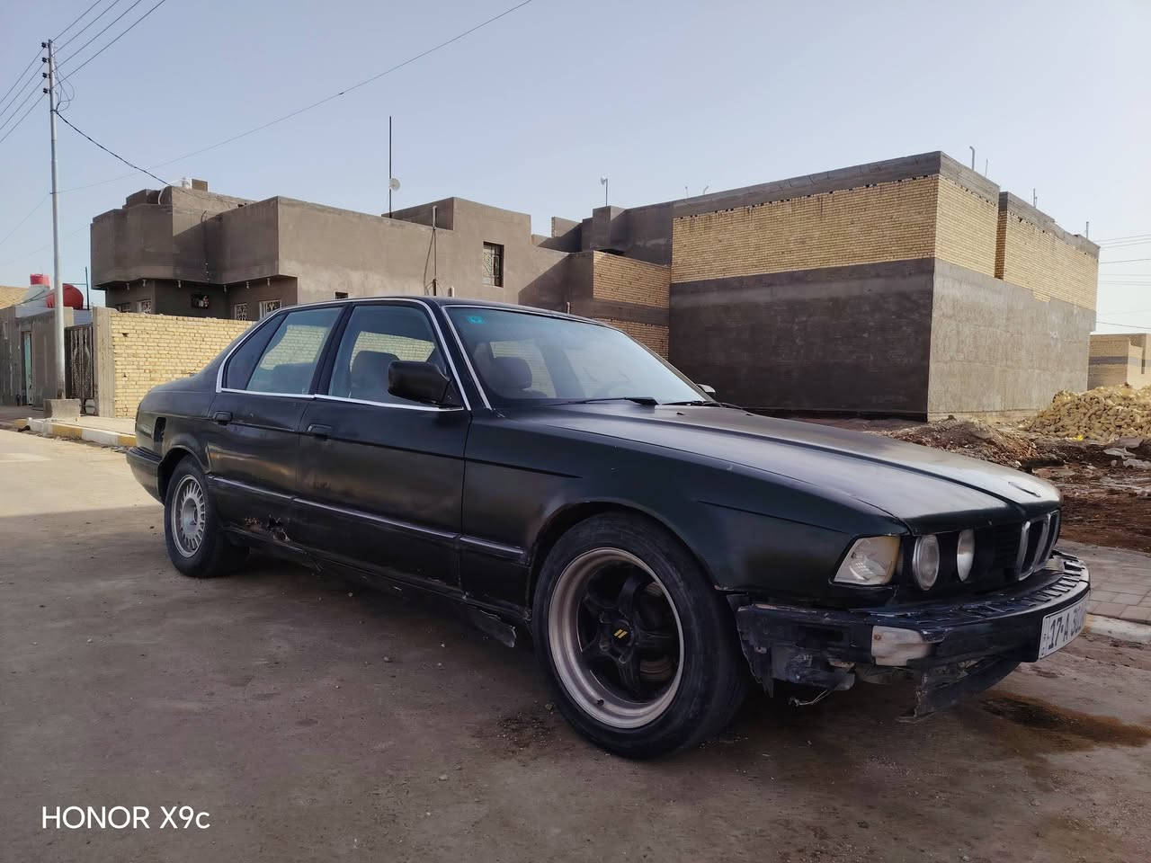 Bmw 735 موديل 1989
محرك 3.5 سيارة بسمي  سنوية ل2030
عوزها ترتيب مال تعمير
ب30 وبيها مجال
***********/ وتساب
***********/اتصال
مكاني السماوة المركز
