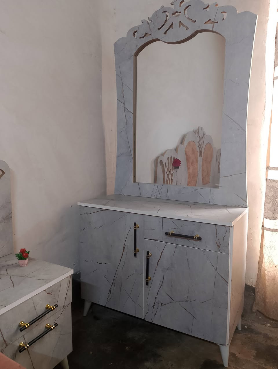 غرفة نوم مستعمله شي قليل شرط النظافة للبيع


**إذا كنت صاحب هذا الإعلان وتريد حذفه لأي سبب، رجاءا أرسل رسالة إلى الدعم الفني**