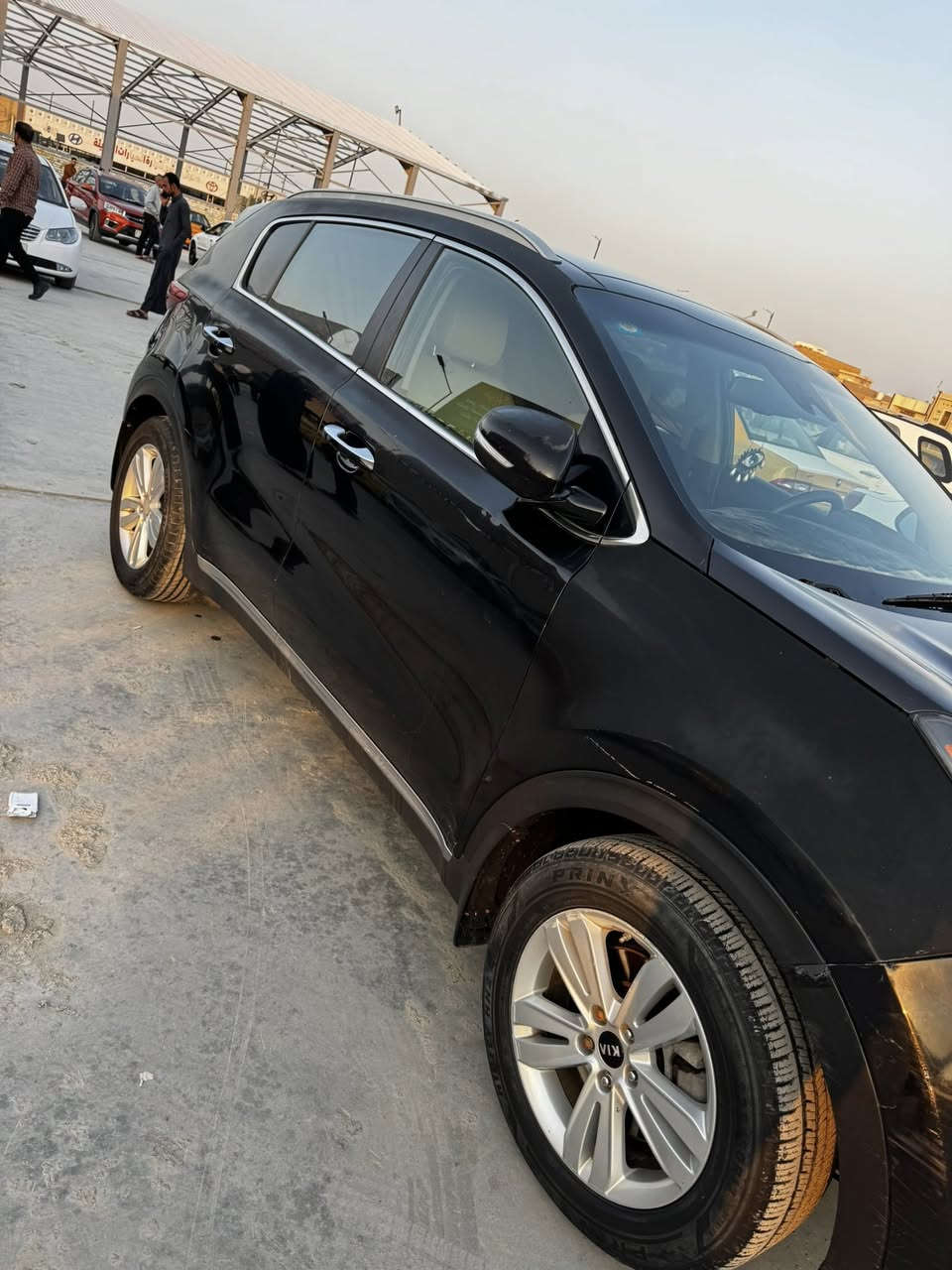 سلام عليكم 
سبورتج موديل 2017 لون اسود السياره فولللل مواصفات 1/1 فول تحكم ستيرن تدفئه و تبريد كشتات تدفئه سترين تدفئه كشنات خلفيه (الكشنات مغلفه هاي مو كشناتها الاصليه)Drive Mode اوتو ستوب اوتو هولد نضام نزول منحدرات دفع رباعي السياره هند بريك بصمه اشاير بالمري مناخ منفصل سستم صوت هارلم شاشه كبيره نقطه عمياء نضام تحديد المسار جنطه كهرباء مانع انزلاق كشنات جلد رادار امامي+جانبي بصمه دخول ذكي مري شفت بنوراما متصله على طول السياره رقم واسط باسمي السياره تحويل ثاني يوم ضررها جاملغ و البنيد مصبوغ 
للاستفسار 
***********
***********
