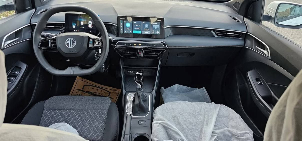 ئێم جی MG3 2026 صفر كم 
ئێم جی MG3 2026  ٦ ساڵ زەمان
سعری 99 ورقة. موبايل ***********
مواصفات.شاشەوکامێرا.ڤۆلیۆم.حساس
ئاوێنە ئیشارەت بلوتوس.گێچ ئەلکترۆنی
مکان   اربیل. معرض توب كارس شارع ١٠٠
