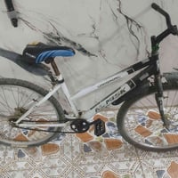 بيسكل • قفل