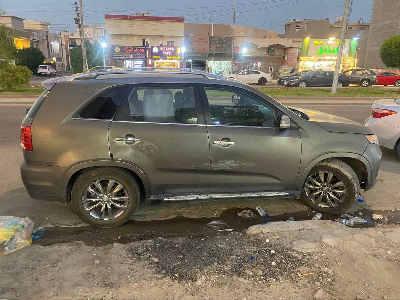 سورنتو 2013 6  وارد امريكي سلندر اعلى فئه رقم بغداد ماشيه 105 ميل بدون اير باك حادث بيبان خلف السائق 

سبعه راكب 
تبريد 3 قطع تدفئه تبريد كشنات هيتر ستيرن 
حساس + كامره مري شفط 
بانوراما 
السياره ممصبوغه بس جارده بغداد, العراق


**إذا كنت صاحب هذا الإعلان وتريد حذفه لأي سبب، رجاءا أرسل رسالة إلى الدعم الفني**