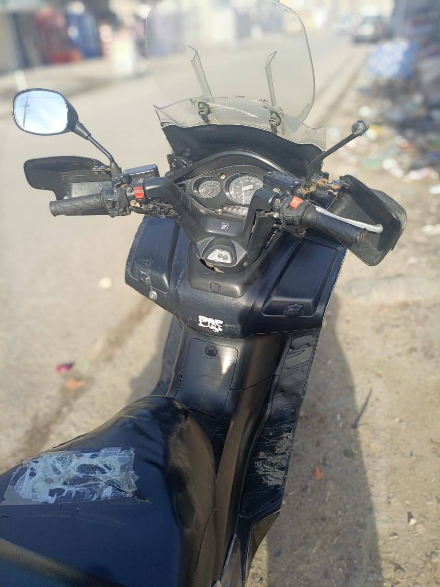 السلام عليكم سفر ونج قديم للبيع دراجه مكينه مكفوله فول مواصفات 600 ccاوفر دشبول نفخ ماصده كرستال اي بي اس جهاز كمبيوتر تشغيل وطفاء او تقفيل عن بعد دراجه كفاله مكينه
 بيه ملاحضات بل بجم مكاني شعب سوق 4000 السعر 14 ونص ***********
